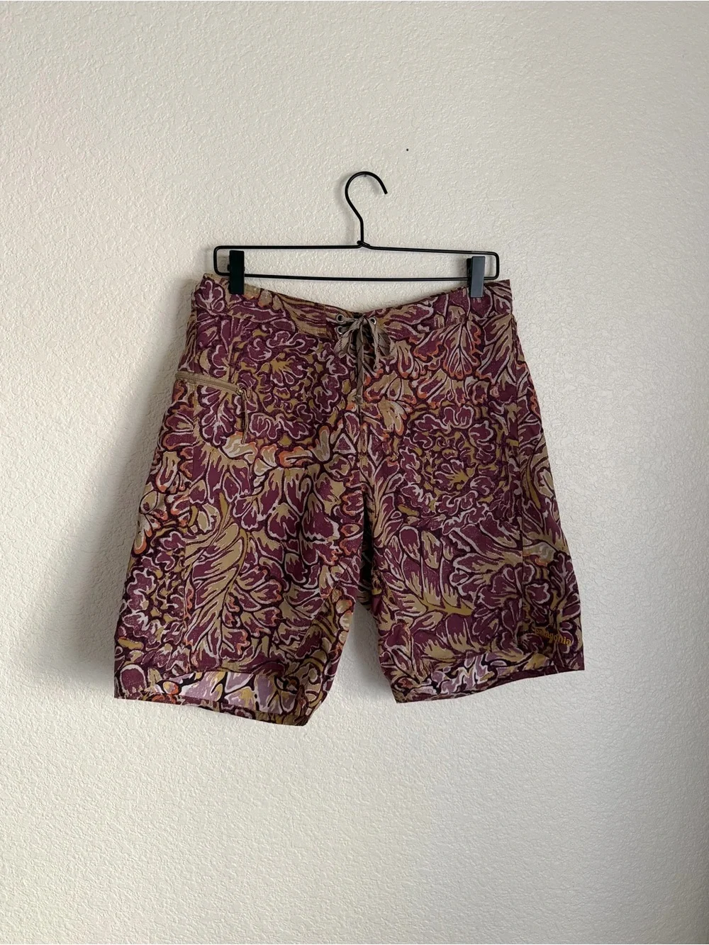 Patagonia Men’s Wavefarer 21” Board Shorts 32 Frank Bronze Floral Print